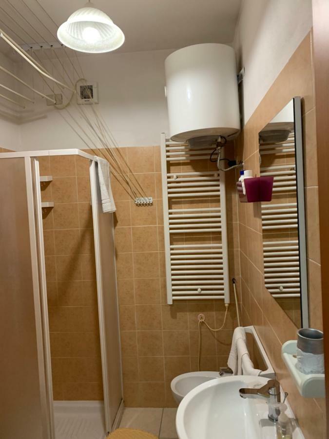 Oasi Del Piacere Apartment Pisa Luaran gambar